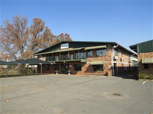 310 m² Commercial space in Pelham