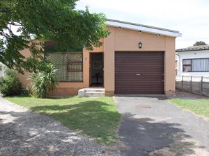 3 Bed House in Klein Begin
