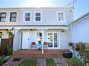 3 Bed House in Wynberg Upper