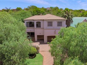 4 Bedroom House in Safari Gardens