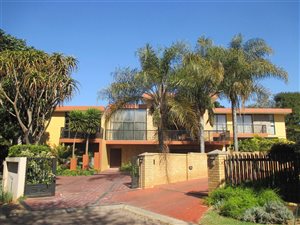 6 Bed House in Wapadrand