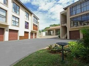 1 Bed Apartment in Illovo Beach