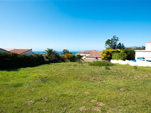 1068 m² Land available in Lower Robberg