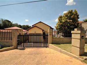 3 Bed House in Ormonde