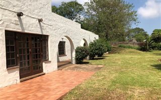 4 Bedroom House in Waterfall