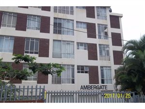 1.5 Bed Flat in Bluff