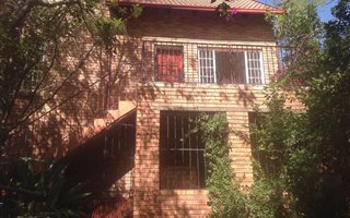 2 Bedroom Townhouse in La Montagne