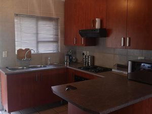 2 Bed Townhouse in Glenvista