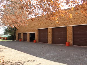 2.6 ha Farm in Glendonald AH