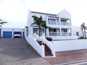 4 Bed House in Britannica Heights