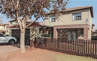 3 Bedroom House in Meyersig Lifestyle Estate