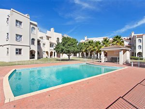 2 Bed Apartment in Blouberg Sands