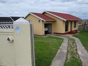 3 Bed House in Tyu Tyu