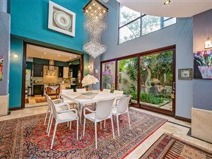 4 Bed Cluster in Hyde Park