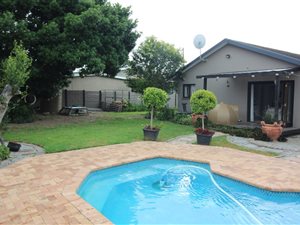 3 Bed House in Bodorp