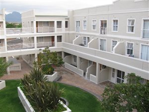 2 Bed Apartment in La Colline