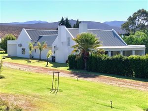 7 Bed House in Clanwilliam