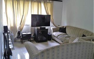 2 Bedroom Flat in Morningside