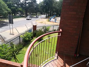 2 Bedroom Flat in Die Wilgers