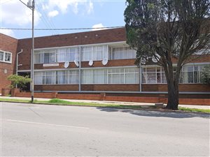 1 Bed Flat in Parys