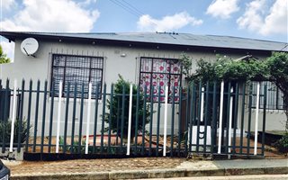 2 Bedroom House in Elsburg
