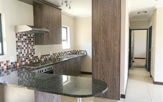 2 Bedroom Apartment in Willaway