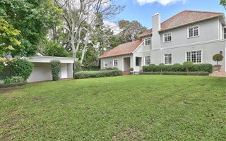 4 Bedroom House in Kenilworth Upper