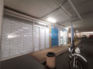 71 m² Retail Space in Westville