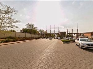 1 Bed Apartment in Jackal Creek Golf Estate