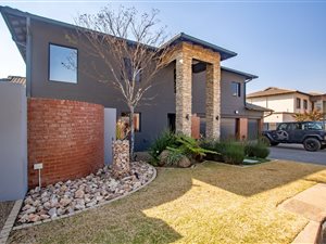 3 Bed House in Olivedale