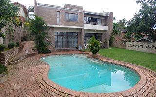 3 Bedroom House in Manor Gardens