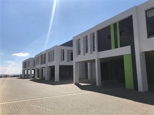 318 m² Industrial space in Randjespark