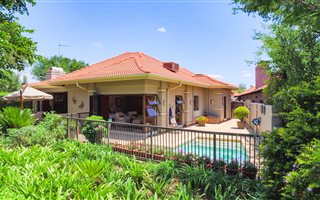 4 Bedroom House in Pecanwood