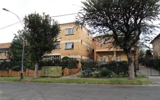 1 Bedroom Apartment in Troyeville