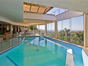 5 Bed House in Constantia Kloof