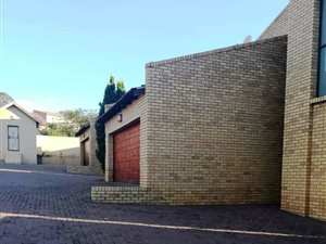 3 Bed Duplex in Elandshaven