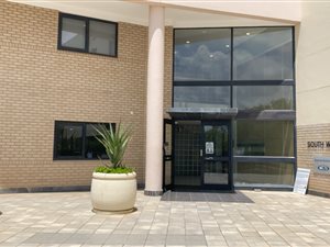 391 m² Office Space in Midridge Park