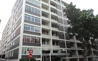 1 Bedroom Apartment in City Bowl
