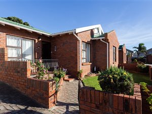 3 Bed Townhouse in Sherwood and surrounds