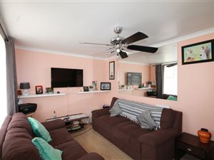 1 Bed House in Steenberg