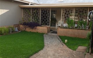 3 Bedroom House in Verwoerdpark