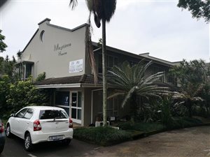 120 m² Commercial space in Kloof