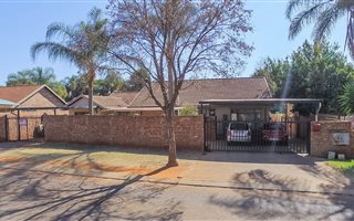 3 Bedroom House in Doornpoort and surrounds