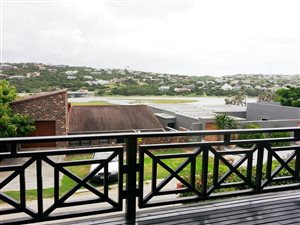 5 Bed House in Boesmansriviermond