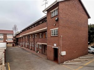 2 Bed Townhouse in Croydon