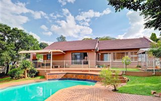 4 Bedroom House in Honey Hill