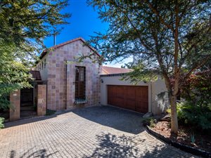 3 Bed House in Mooikloof Equestrian Estate