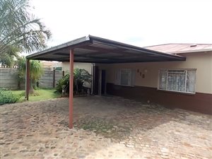 3 Bed House in Wolmer