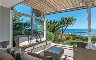 3 Bedroom Townhouse in Camps Bay