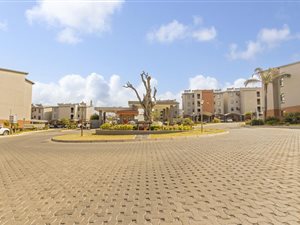 3 Bed Apartment in Sebenza